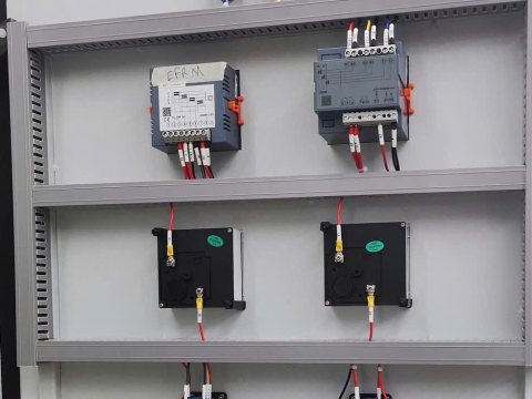 TỦ ĐIỆN TỔNG TÍCH HỢP ATS & TỤ BÙ 300KVAR