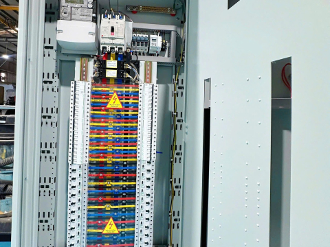 TỦ ĐIỆN DB ( Distribution Board) 200A - PANEL 