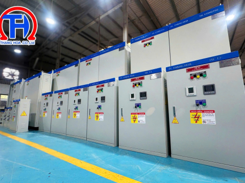 LÔ 18 TỦ ĐIỆN ĐIỀU KHIỂN & PHÂN PHỐI 